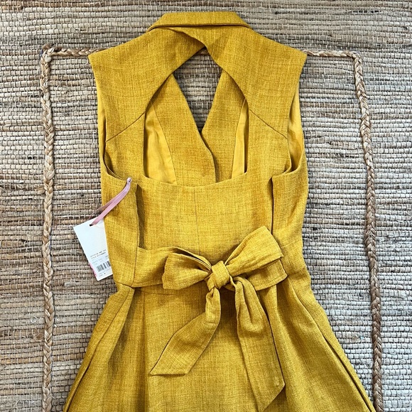 COPY - NWT Alex Marie Yellow Dress Size Small - Picture 4 of 7